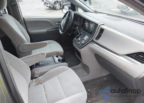 2017 Toyota Sienna Le 8 Passenger from USA, damaged, VIN 5TDKZ3DC0HS890531